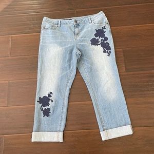 Simply Vera Wang Embroidered Mid-rise Denim Blue Capri Jeans Sz 14P NWOT